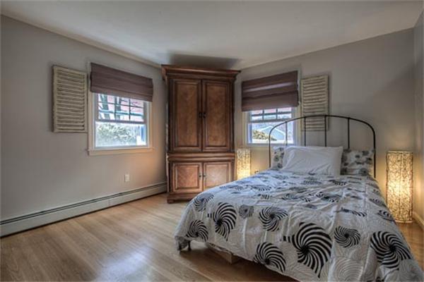 162 River Road Lowell, MA 01852 - Photo 10 of 20 Gallery Image 10