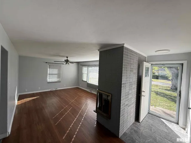 $1,800 | 3250 South 1st Street, Springfield, IL 62703