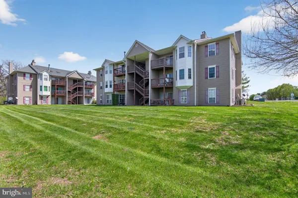 $1,625 | 102-11 Timberlake Terrace, Unit 11, Stephens City, VA 22655