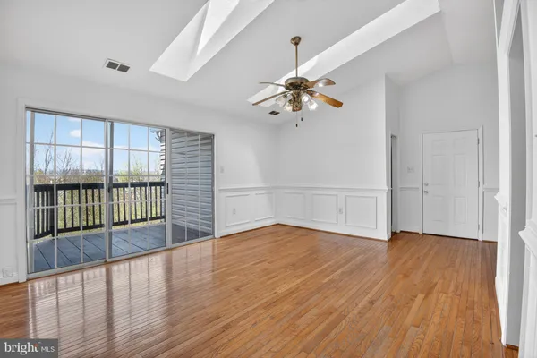 $1,625 | 102-11 Timberlake Terrace, Unit 11, Stephens City, VA 22655