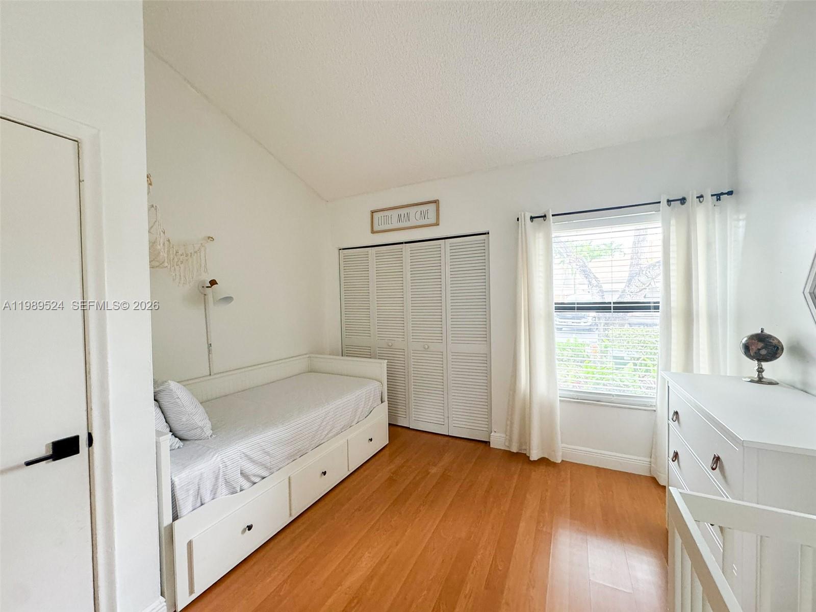 9635 Southwest 74th Street Miami, FL 33173 - Photo 23 of 44