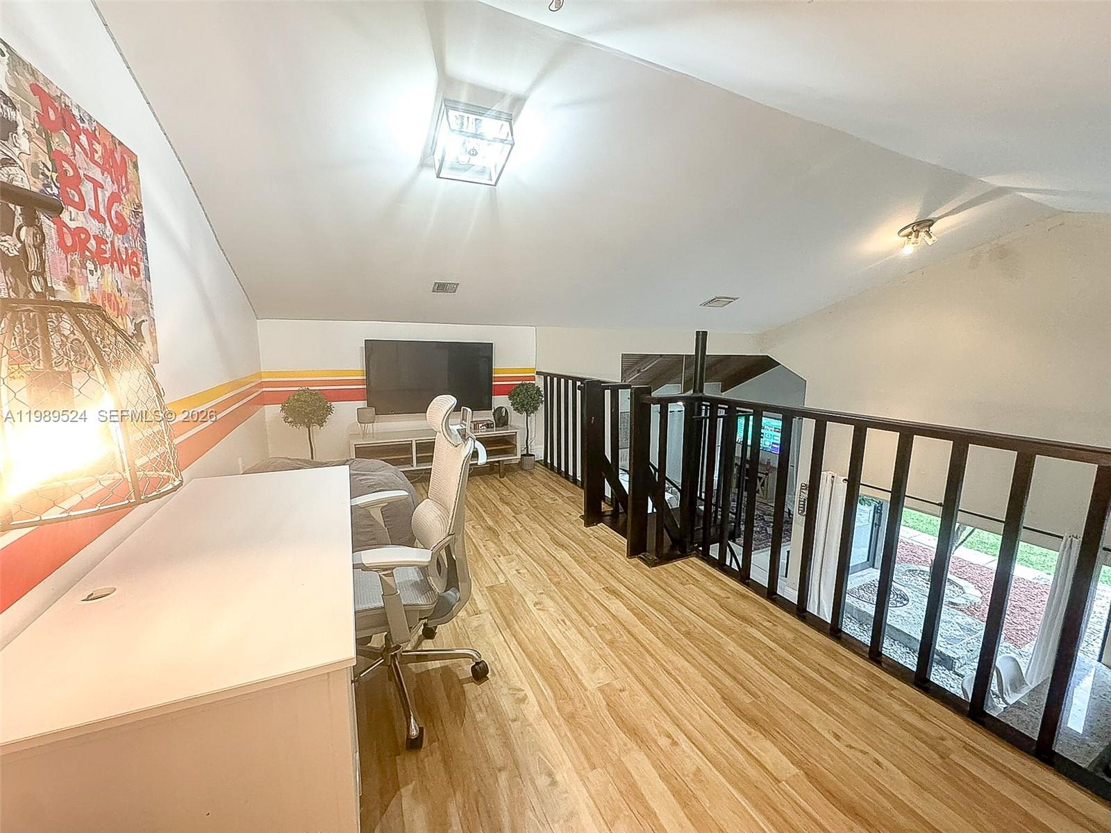 9635 Southwest 74th Street Miami, FL 33173 - Photo 30 of 44