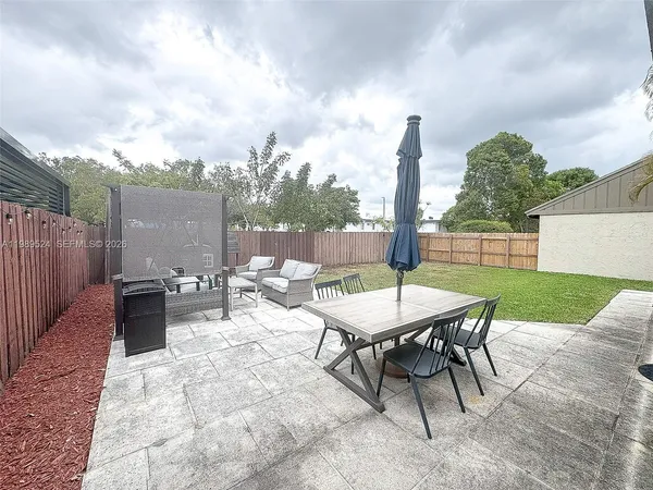 $3,850 | 9635 Southwest 74th Street, Miami, FL 33173