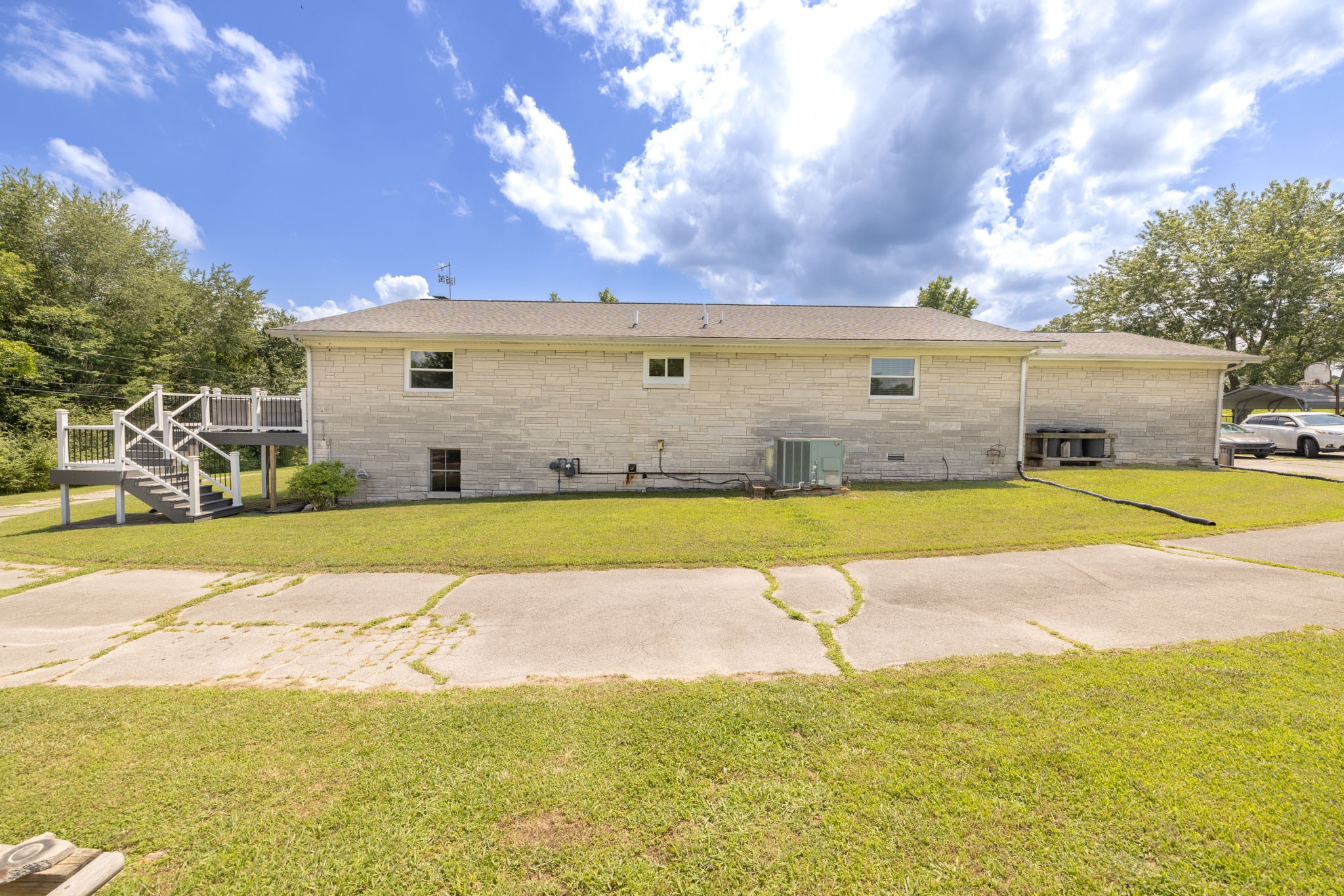34 Dunn Road Leoma, TN 38468 - Photo 8 of 77