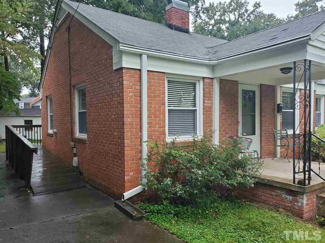 1211 Watauga Street Raleigh, NC 27604 - Photo 4 of 9