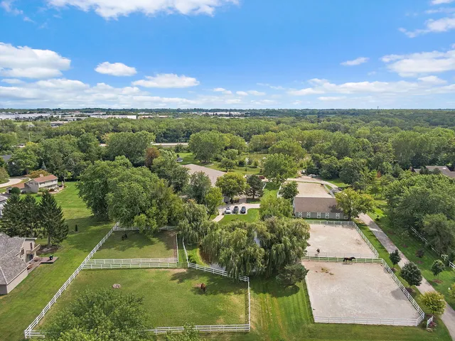 $2,800,000 | 14314 Towne Trail, Green Oaks, IL 60048