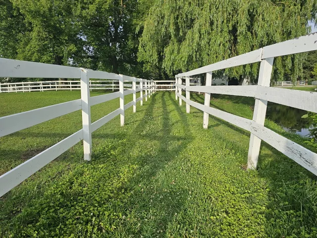 $2,800,000 | 14314 Towne Trail, Green Oaks, IL 60048