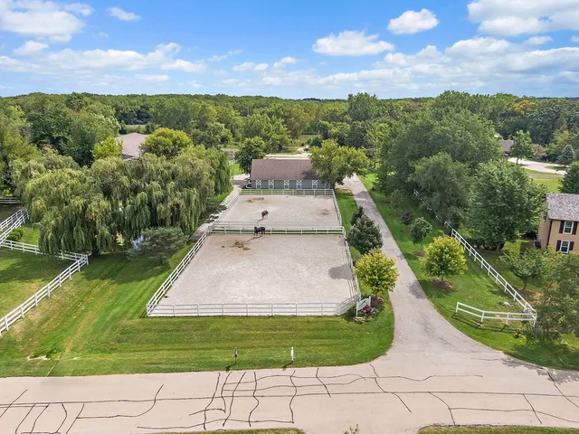 $2,800,000 | 14314 Towne Trail, Green Oaks, IL 60048