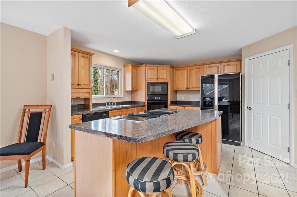 4513 Lazy H Road Fort Lawn, SC 29714 - Photo 11 of 48 Gallery Image 11