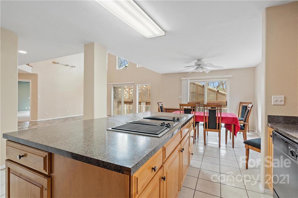 4513 Lazy H Road Fort Lawn, SC 29714 - Photo 13 of 48 Gallery Image 13