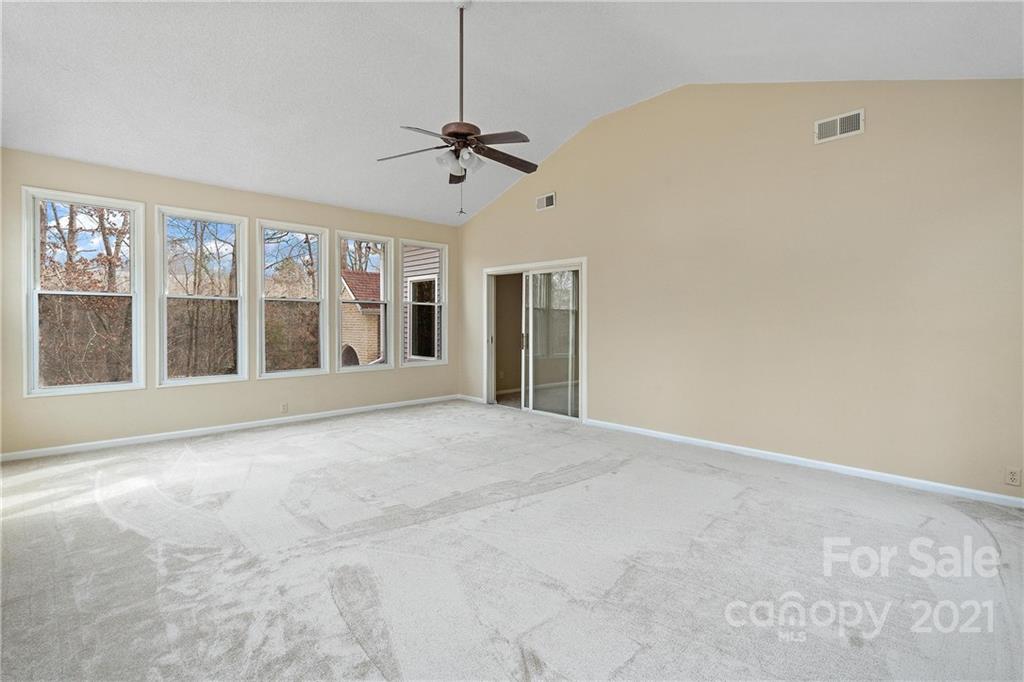 4513 Lazy H Road Fort Lawn, SC 29714 - Photo 26 of 48 Gallery Image 26
