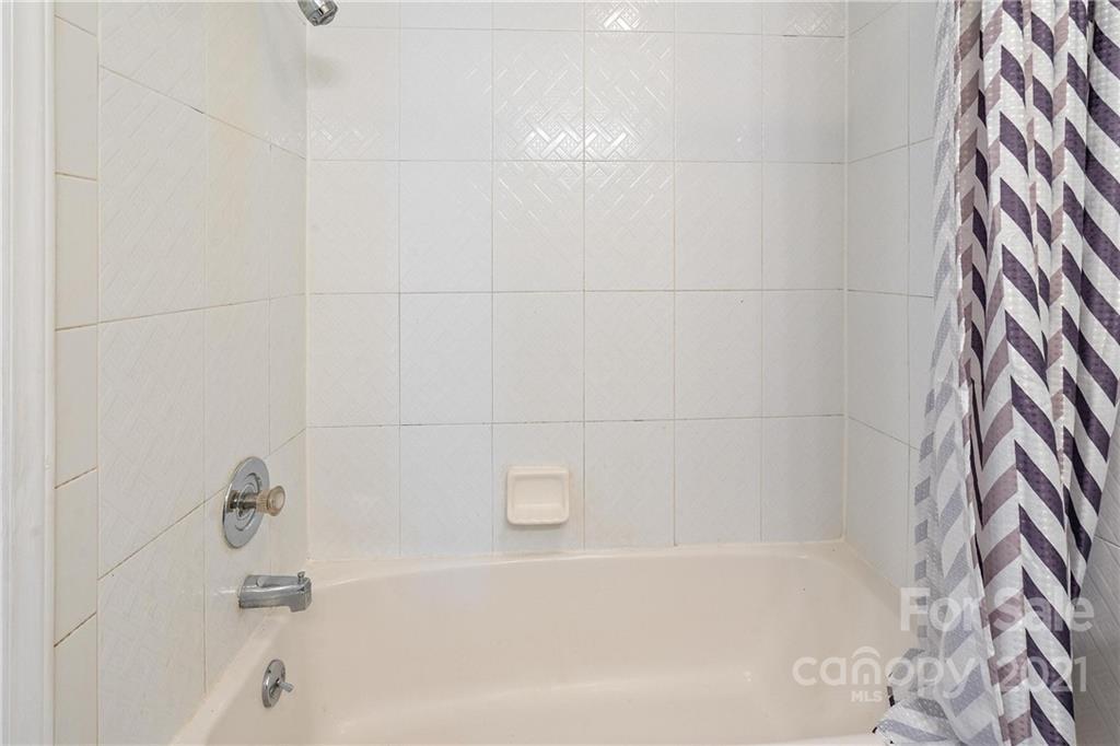 4513 Lazy H Road Fort Lawn, SC 29714 - Photo 33 of 48 Gallery Image 33