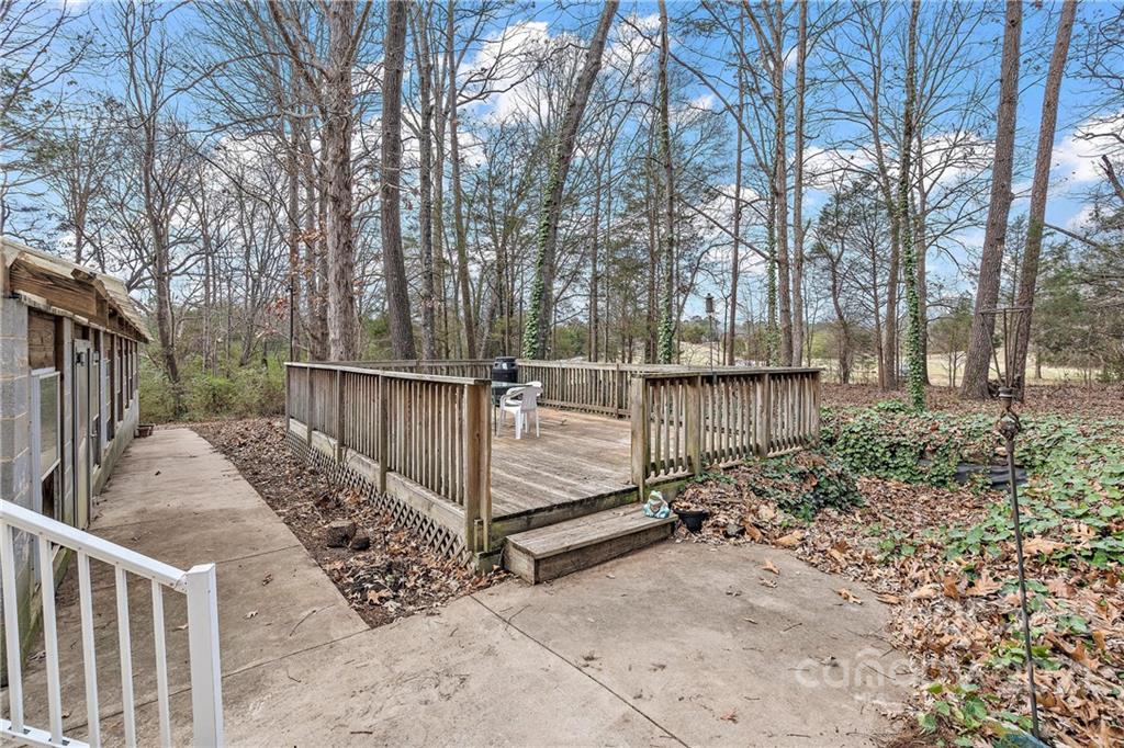 4513 Lazy H Road Fort Lawn, SC 29714 - Photo 34 of 48 Gallery Image 34