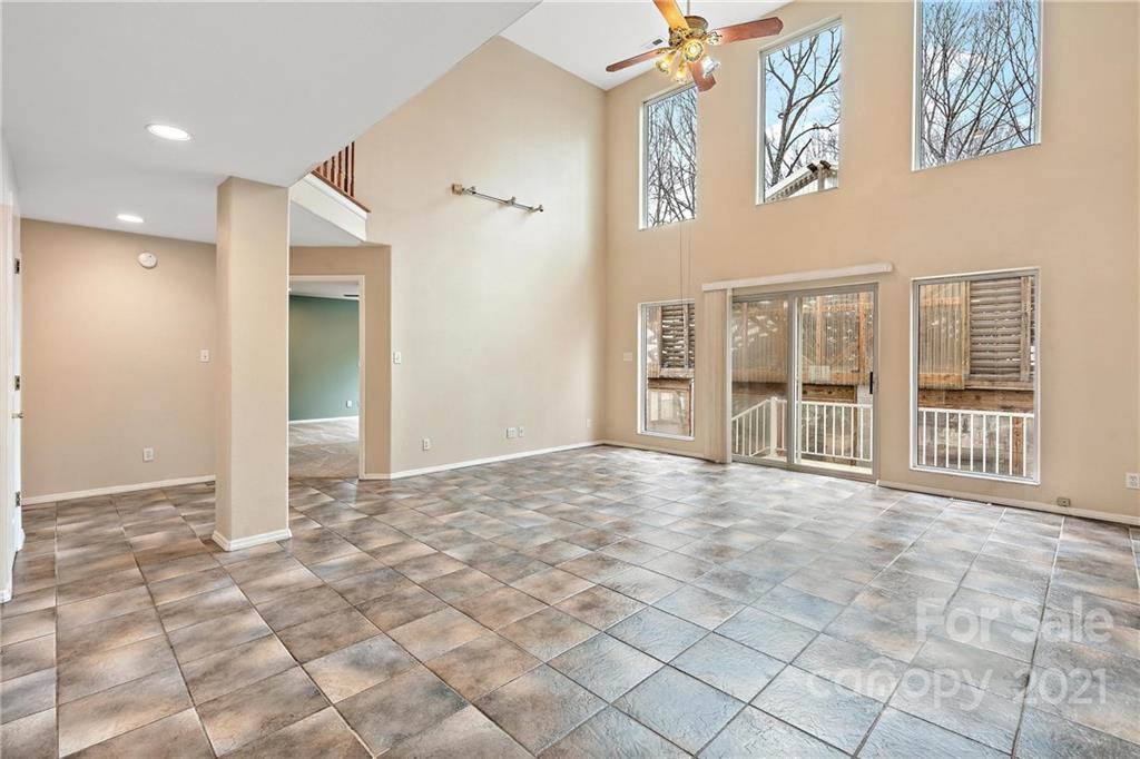 4513 Lazy H Road Fort Lawn, SC 29714 - Photo 6 of 48 Gallery Image 6