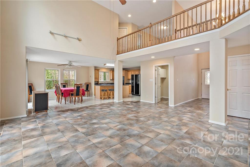 4513 Lazy H Road Fort Lawn, SC 29714 - Photo 7 of 48 Gallery Image 7