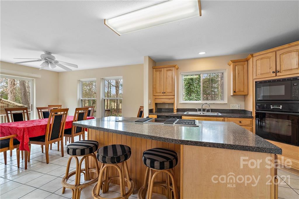 4513 Lazy H Road Fort Lawn, SC 29714 - Photo 9 of 48 Gallery Image 9
