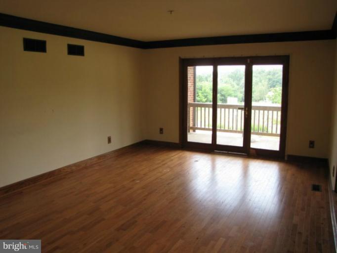 3200 Turkey Point Road North East, MD 21901 - Photo 2 of 10 family room