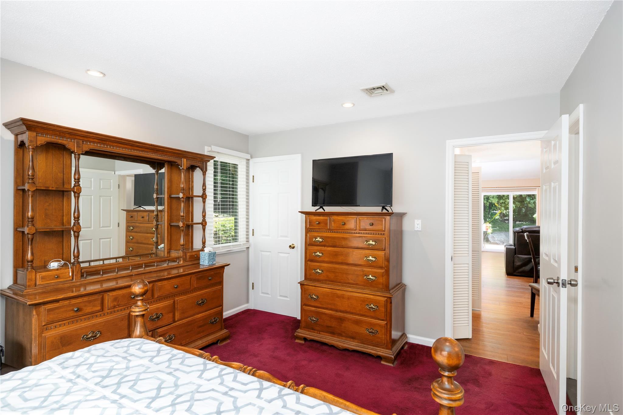 3501 Homestead Court Peekskill, NY 10566 - Photo 7 of 16
