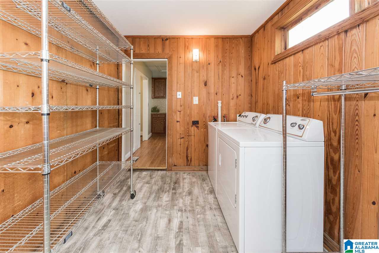 1202 Irving Road Birmingham, AL 35209 - Photo 19 of 31