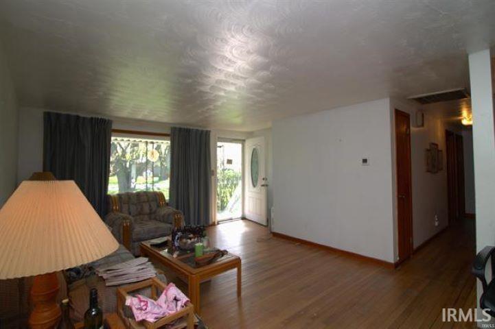 5712 South Delmar Road Marion, IN 46953 - Photo 7 of 23