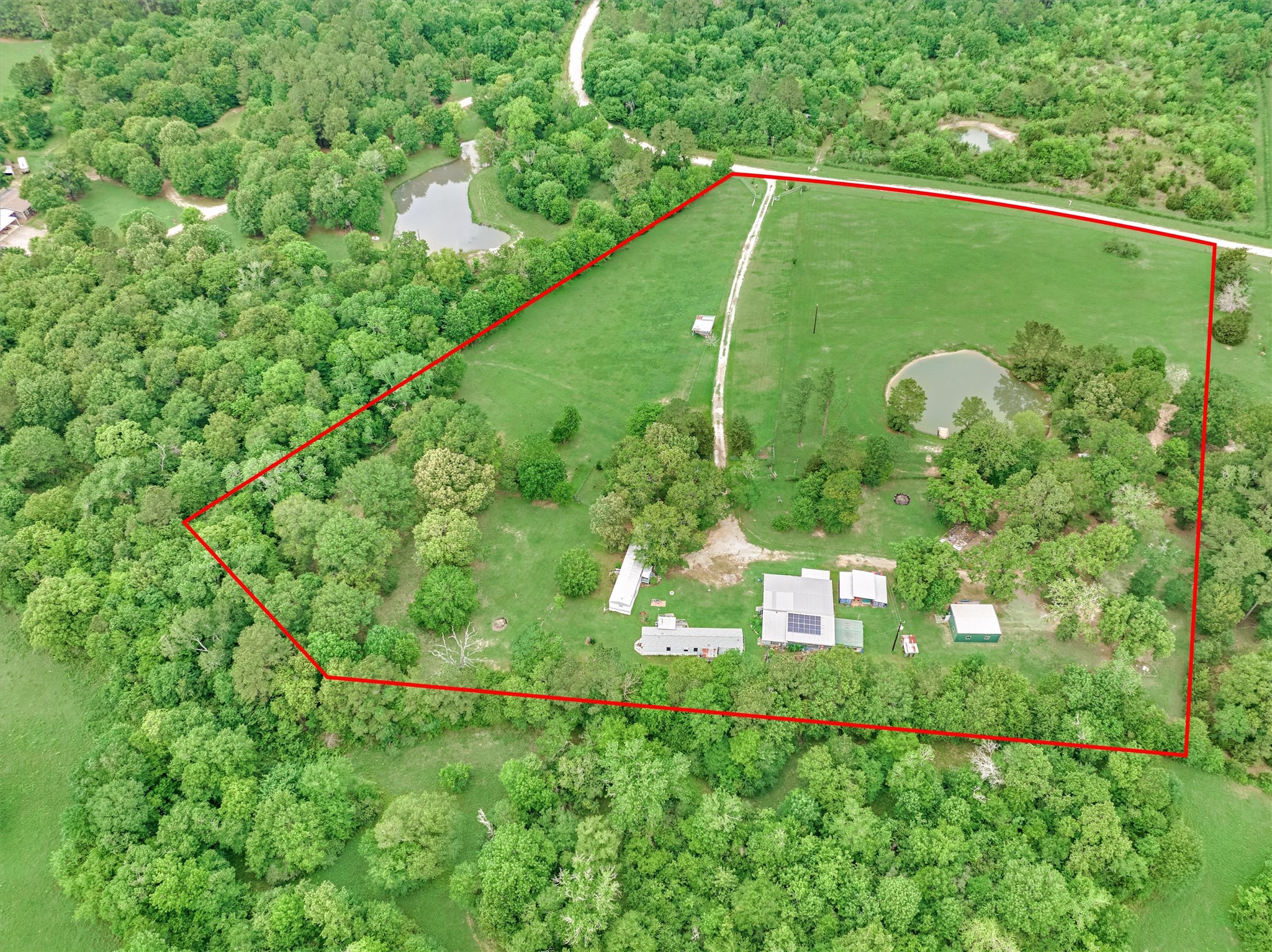 88 Piney Point Road Huntsville, TX 77340 - Photo 40 of 46