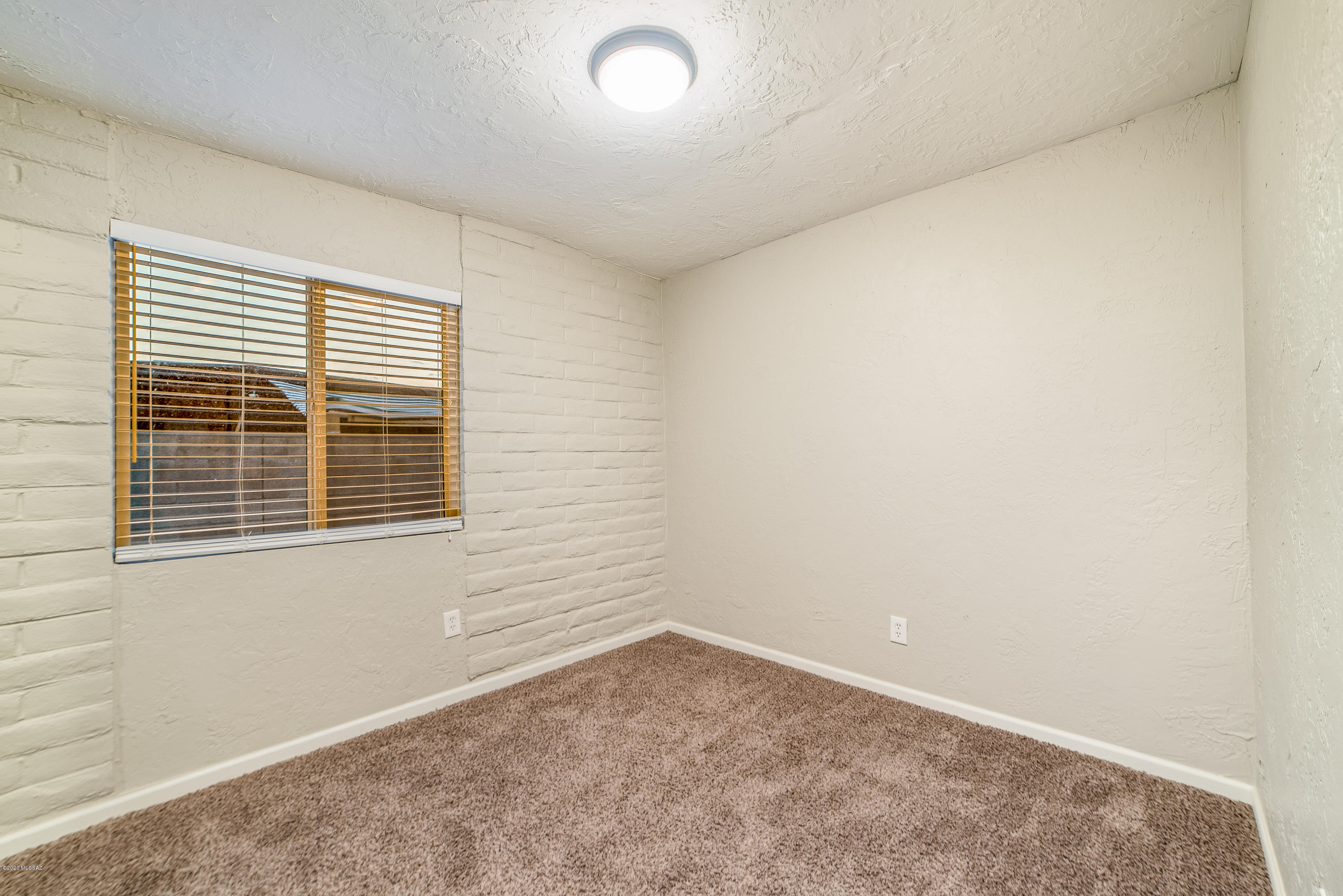 6915 East Stella Road Tucson, AZ 85730 - Photo 15 of 27 Gallery Image 15