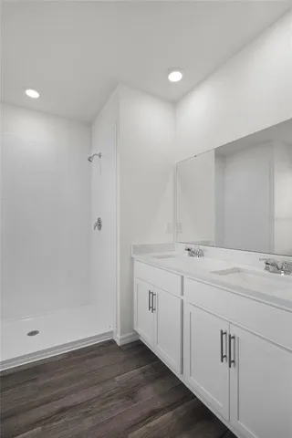 $330,990 | 1604 Hummingbird Lane, Winter Haven, FL 33884