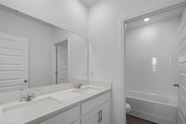 $330,990 | 1604 Hummingbird Lane, Winter Haven, FL 33884