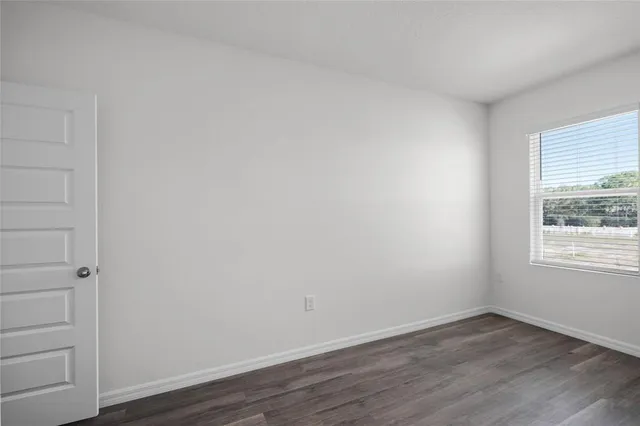 $330,990 | 1604 Hummingbird Lane, Winter Haven, FL 33884