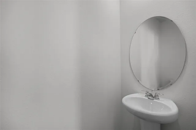 $330,990 | 1604 Hummingbird Lane, Winter Haven, FL 33884