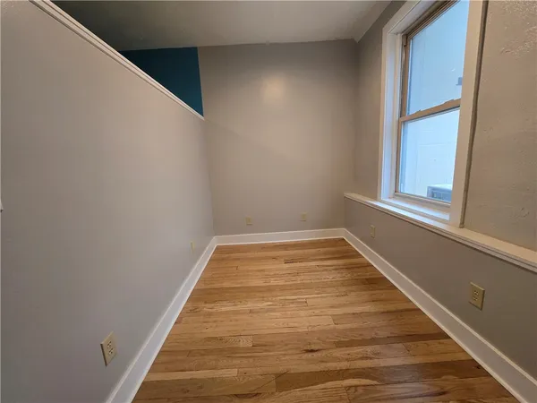 $1,000 | 27 East Main Street, Unit 202, Waterloo, NY 13165