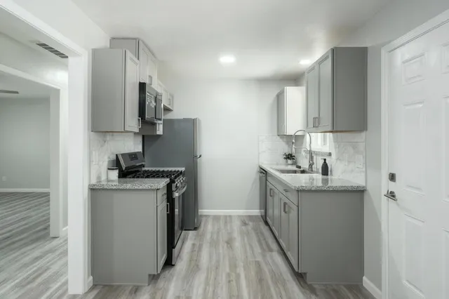 $385,000 | 3062 Jasper Street, Selma, CA 93662