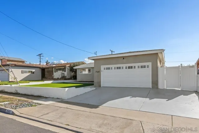 $1,225,000 | 7541 Salizar Street, San Diego, CA 92111