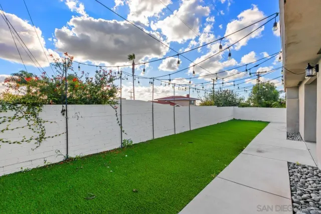 $1,225,000 | 7541 Salizar Street, San Diego, CA 92111