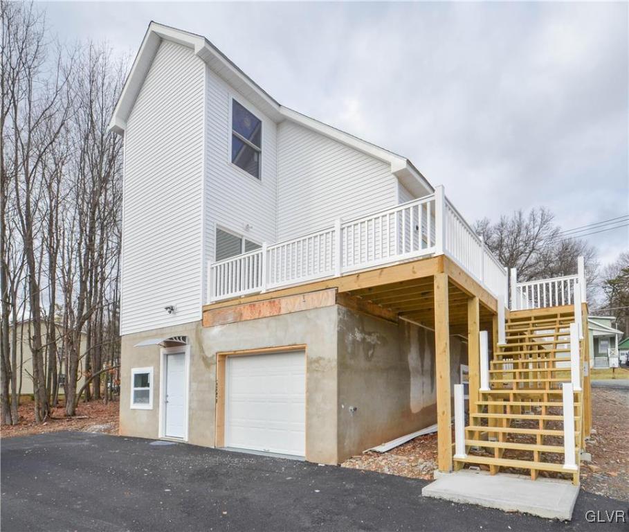 2 Elm Street Mount Pocono, PA 18344 - Photo 3 of 45 a house with a outdoor space