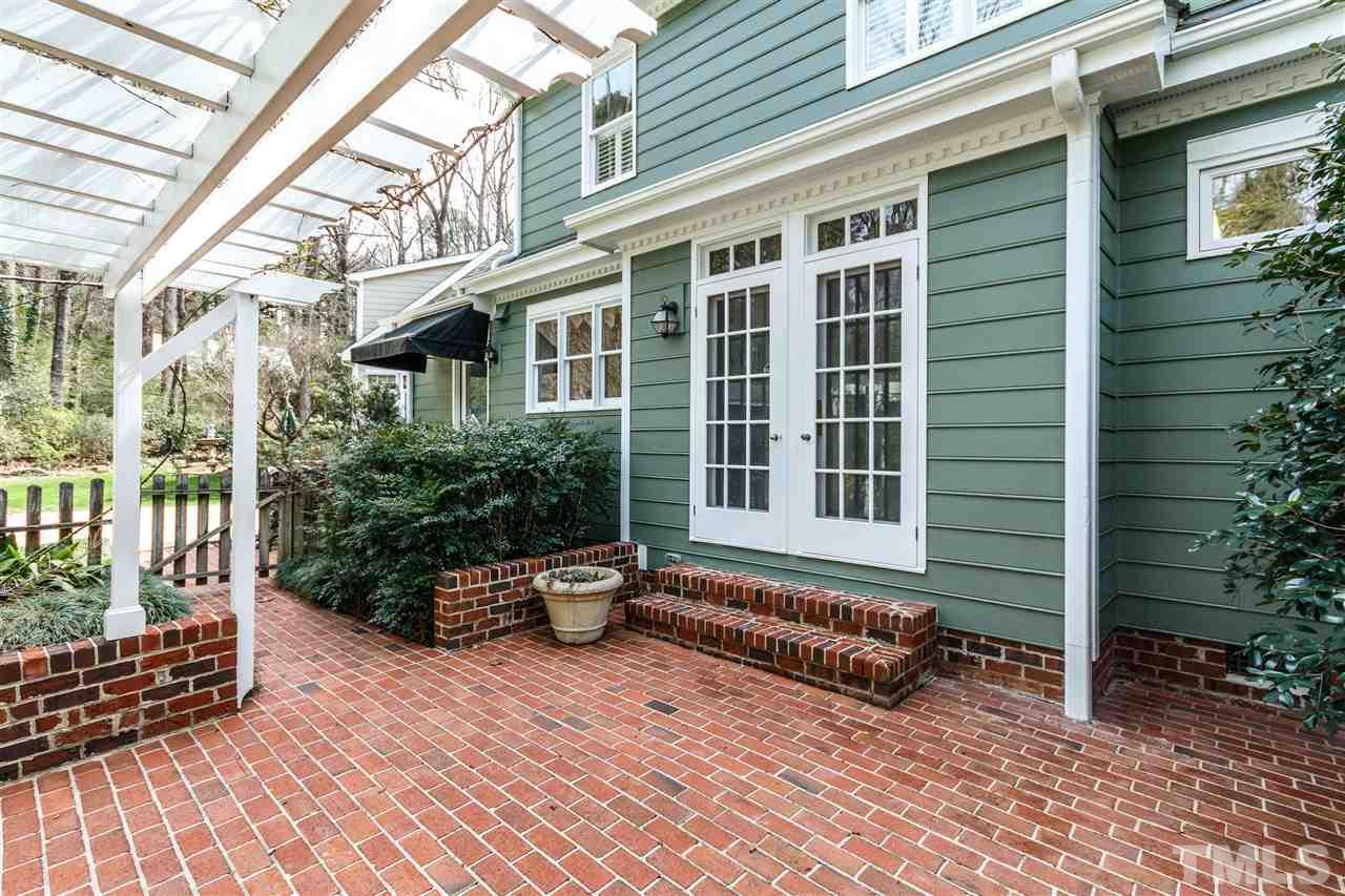 2508 Winterbury Court Raleigh, NC 27607 - Photo 26 of 30 Gallery Image 26