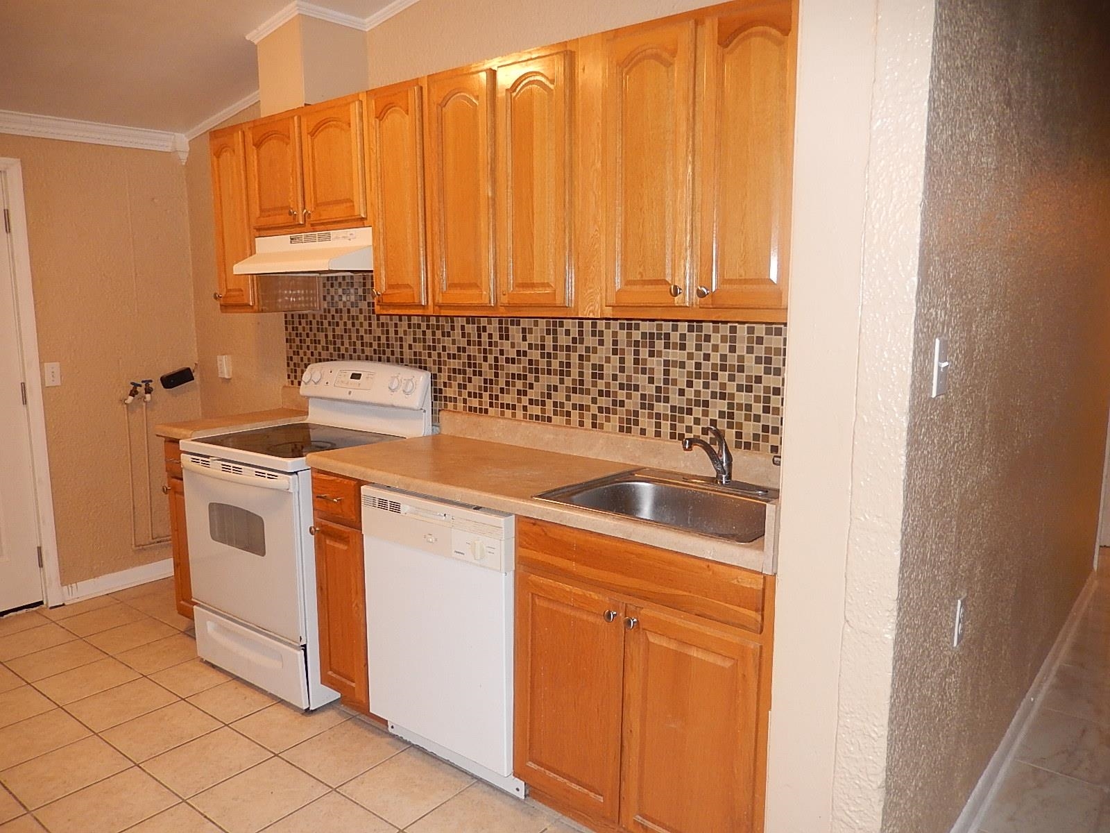 2917 Mission Road Tallahassee, FL 32304 - Photo 8 of 12