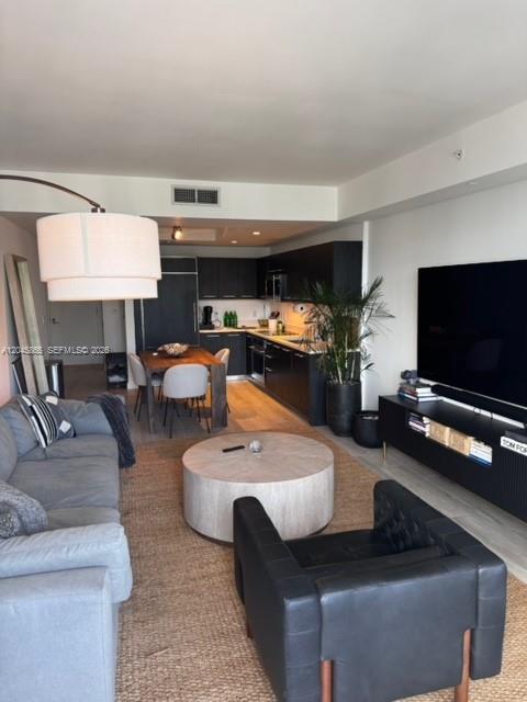 55 Southwest 9th Street, Unit 3104 Miami, FL 33130 - Photo 8 of 48