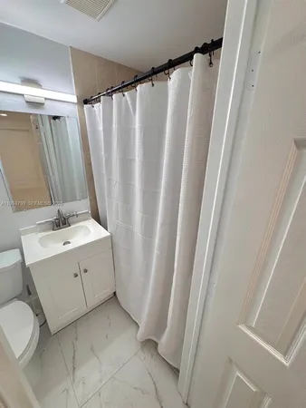 $1,200 | 11517 Southwest 34th Lane, Miami, FL 33165