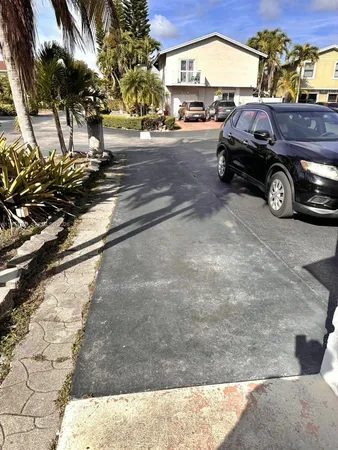 $1,200 | 11517 Southwest 34th Lane, Miami, FL 33165