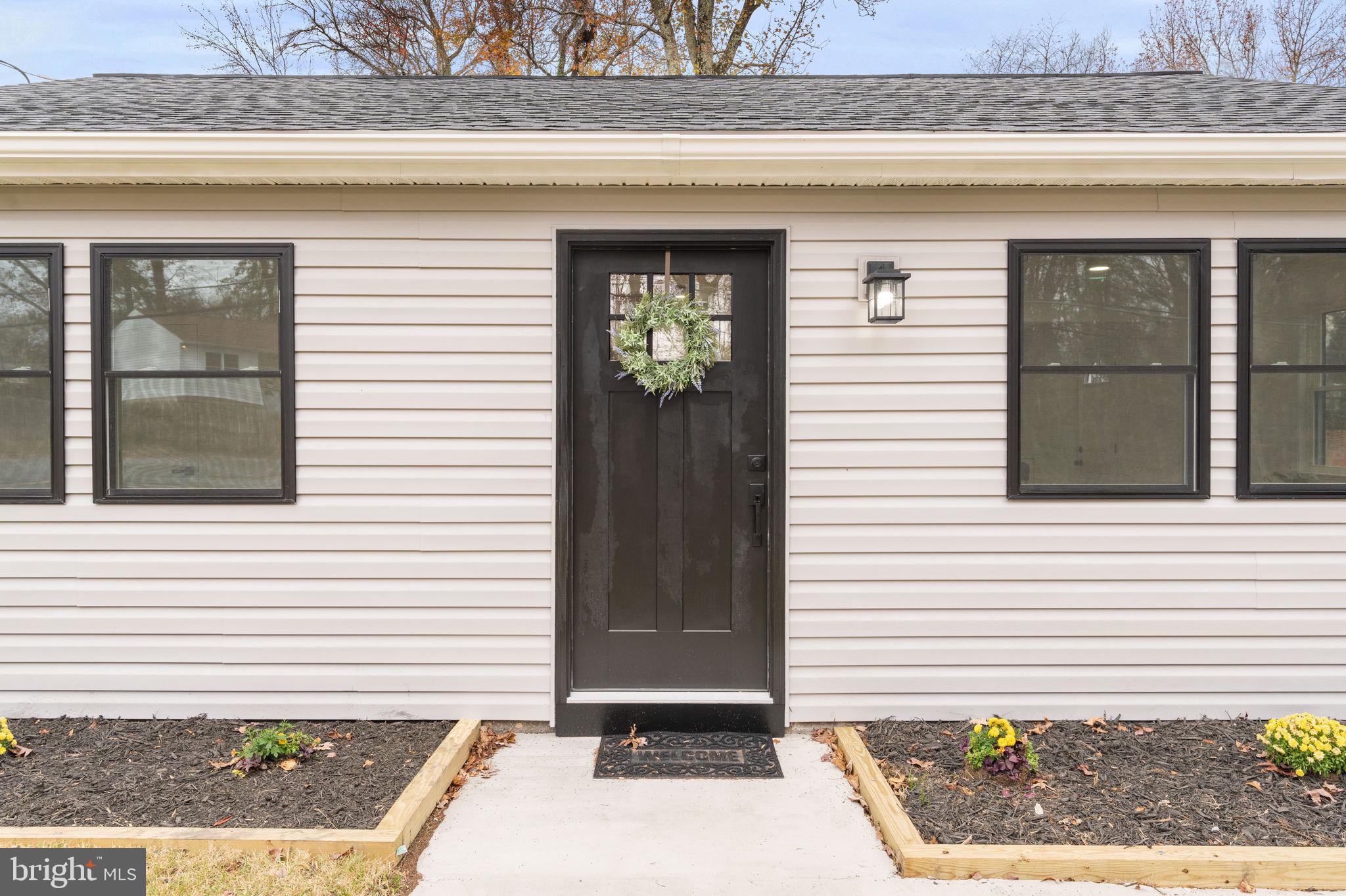 9705 Temple Hill Road Clinton, MD 20735 - Photo 3 of 33 Front
