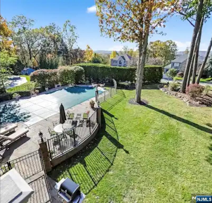 133 Rutherford Road Mahwah, NJ 07430 - Photo 19 of 27