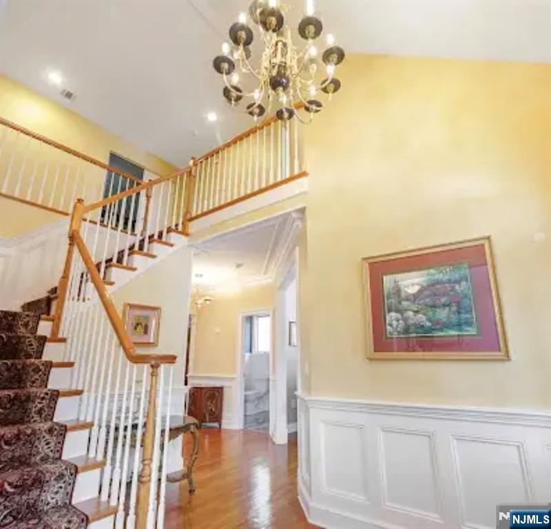 133 Rutherford Road Mahwah, NJ 07430 - Photo 2 of 27