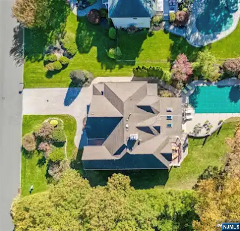 133 Rutherford Road Mahwah, NJ 07430 - Photo 26 of 27