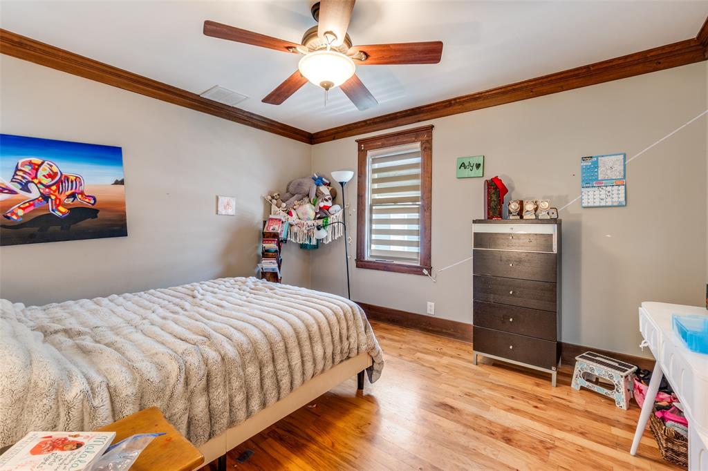 4933 Victor Street Dallas, TX 75214 - Photo 28 of 39