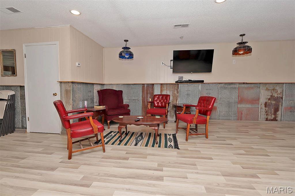271 Shawneetown Road Jackson, MO 63755 - Photo 5 of 34 Gallery Image 5