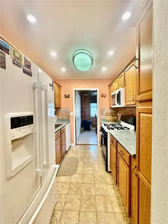 $1,600 | 10036 63rd Avenue North, Unit 23, St. Petersburg, FL 33708