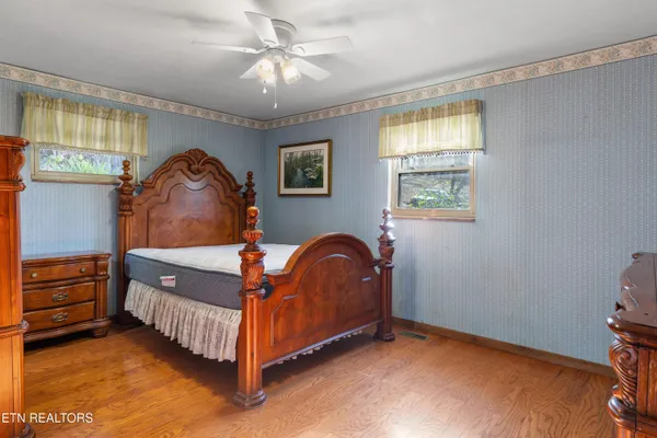 $229,900 | 691 Barclay Lane, Jellico, TN 37762