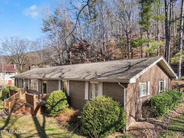 $229,900 | 691 Barclay Lane, Jellico, TN 37762