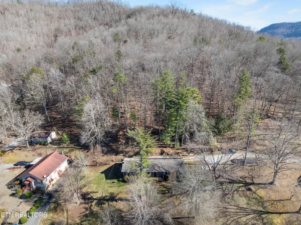 $229,900 | 691 Barclay Lane, Jellico, TN 37762